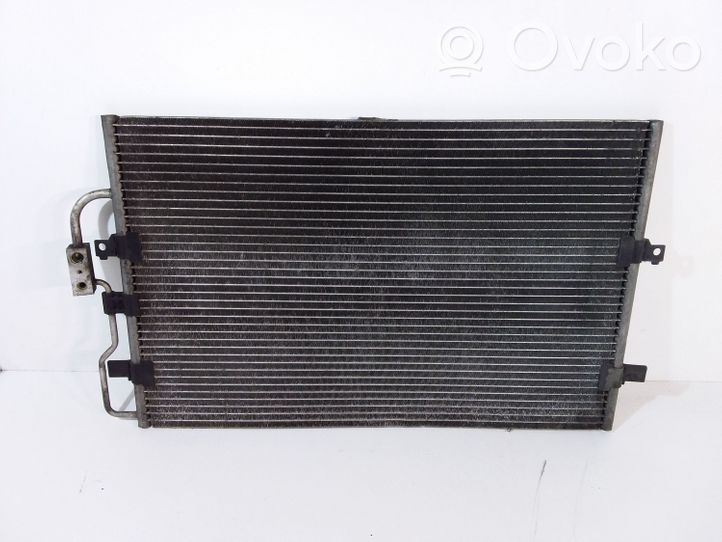 Peugeot 806 Radiateur condenseur de climatisation 