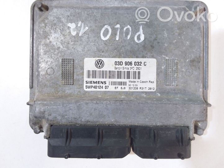 Volkswagen Polo Sterownik / Moduł ECU 03D90602C