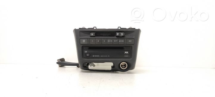 Toyota Yaris Radio/CD/DVD/GPS-pääyksikkö 1220005240B101