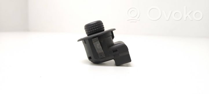 Ford Focus Przycisk regulacji lusterek bocznych 93BG17B676BA