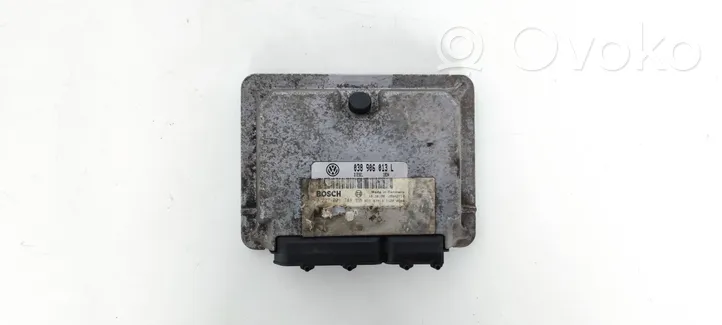 Seat Arosa Calculateur moteur ECU 038906013L