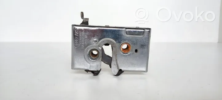 Audi 80 90 S2 B4 Front door lock 8A1837016A