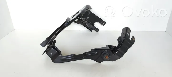 Mercedes-Benz E W211 Traverse, support de radiateur latéral A0028202726