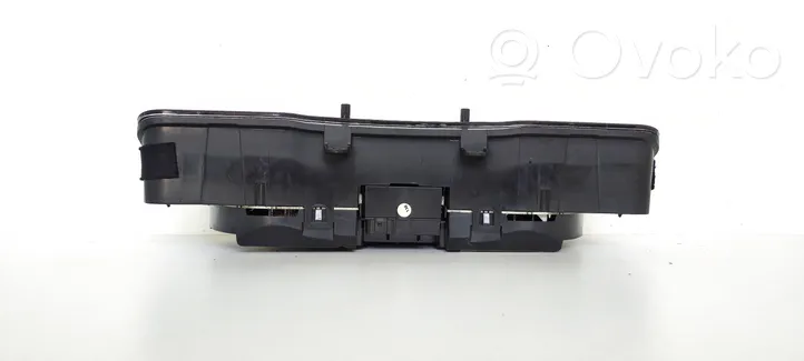 Audi A4 S4 B5 8D Tachimetro (quadro strumenti) 8D0919861A