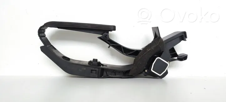 Mercedes-Benz E W211 Accelerator throttle pedal A2113000404