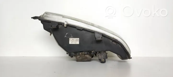 Renault Master II Headlight/headlamp 7700352104C