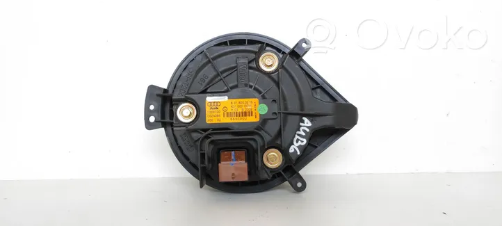 Audi A4 S4 B6 8E 8H Pulseur d'air habitacle 8E1820021B