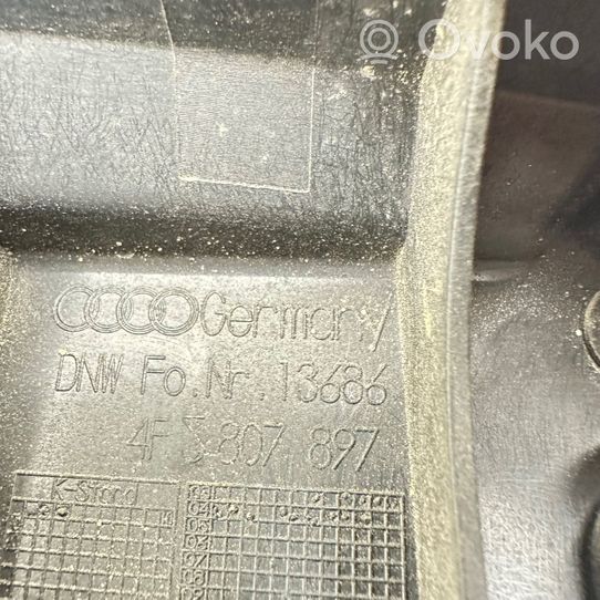 Audi A6 S6 C6 4F Galinis laikiklis bamperio 4F5807897