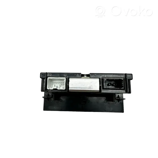 Volvo V50 Screen/display/small screen 30679647