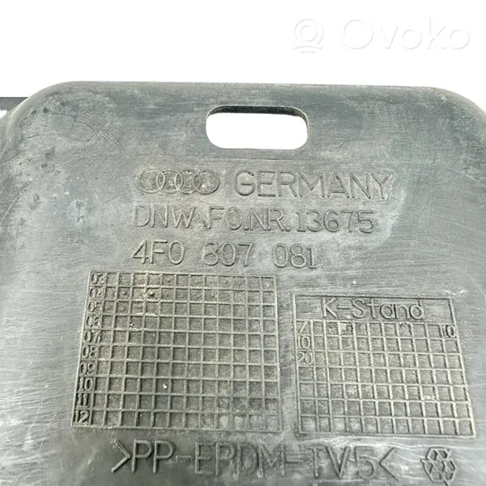 Audi A6 S6 C6 4F Staffa del pannello di supporto del radiatore parte superiore 4F0807081