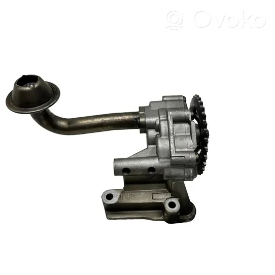 Volkswagen Transporter - Caravelle T5 Oil pump 038115105D