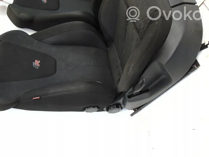 Seat Leon (1P) Fotele / Kanapa / Komplet 13267613617