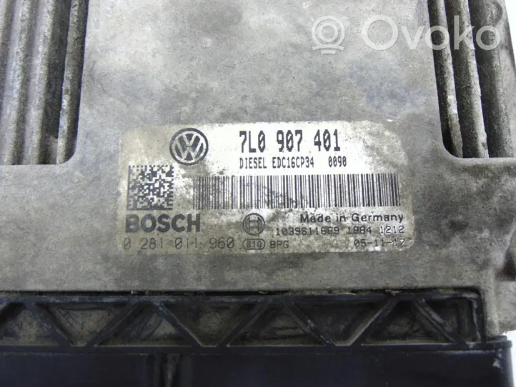 Volkswagen Touareg I Unité de commande, module ECU de moteur 7L0907401