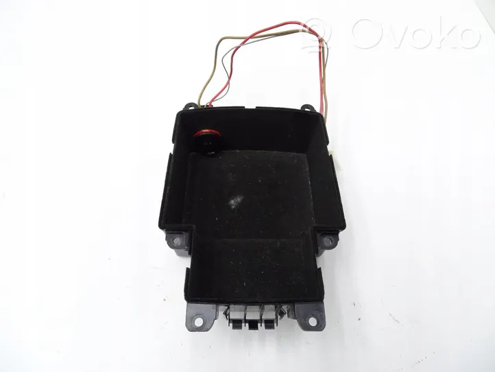 Audi A4 S4 B8 8K Consolle centrale del vano portaoggetti 8K0864981D