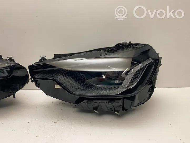 BMW 2 G42 Lampy przednie / Komplet 8083635