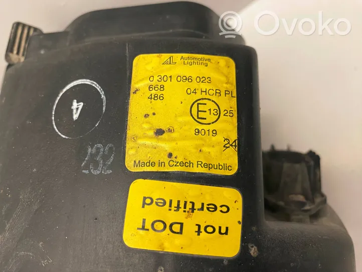 Porsche 996 Faro delantero/faro principal 0301096023