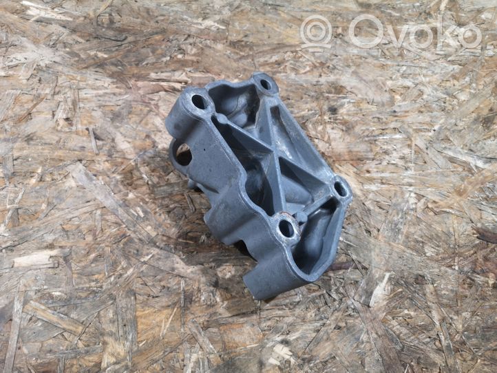 Chrysler 300 - 300C Dzinēja spilvens 04578052AB