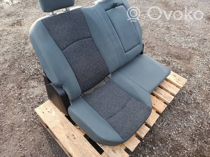 Dodge RAM Rear seat 