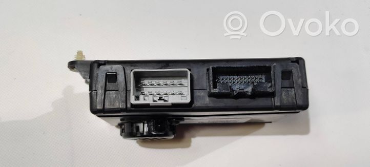 Ford Flex Takaluukun/tavaratilan ohjainlaite/moduuli DA8T-14B673-AC