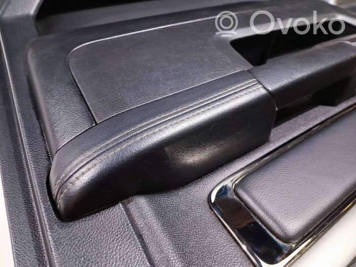 Dodge RAM Rivestimento del pannello della portiera anteriore 1VZ361X9
