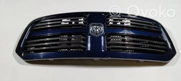 Dodge RAM Grille calandre supérieure de pare-chocs avant 13DSAC0010B