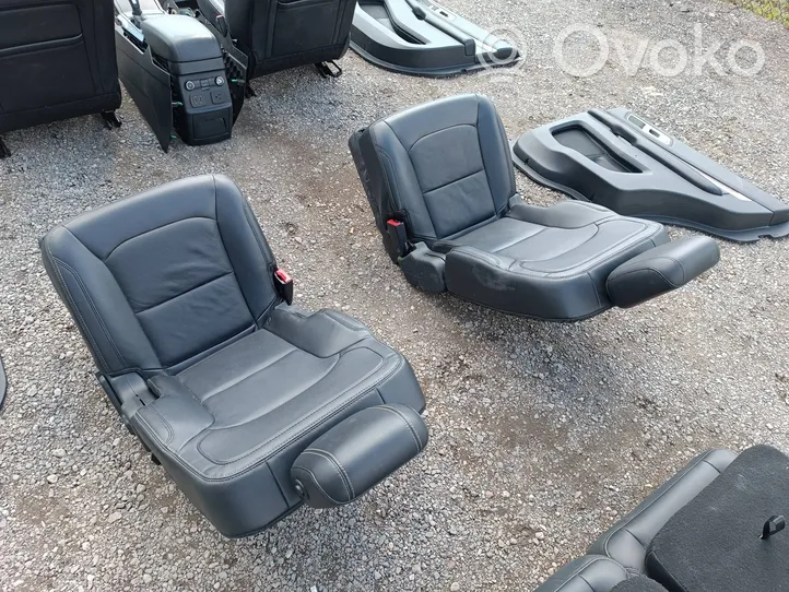 Ford Explorer Seat and door cards trim set 