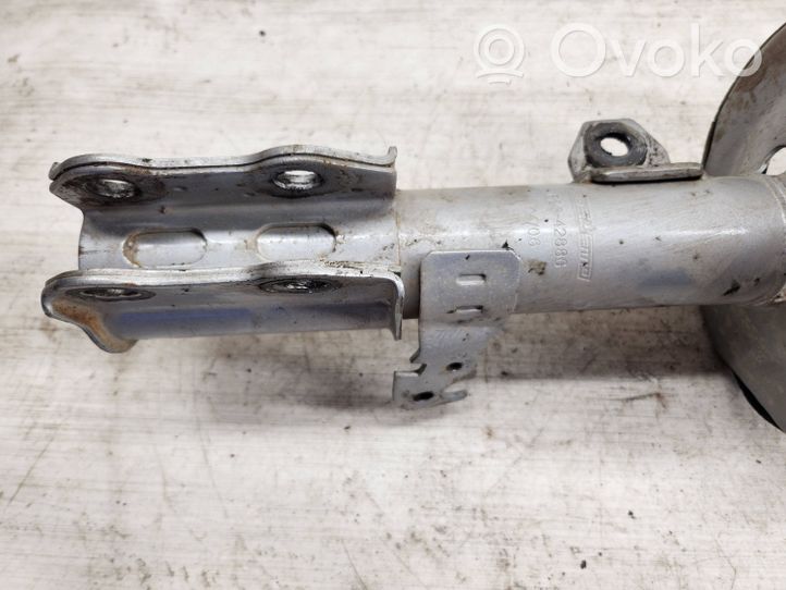 Toyota Corolla Verso E121 Ammortizzatore anteriore con molla elicoidale R204288G