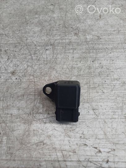 BMW 5 E34 Air pressure sensor 2244674