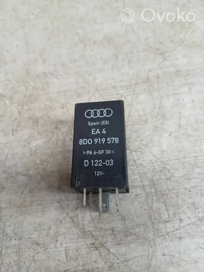 Audi A6 S6 C5 4B Muu rele 8D0919578