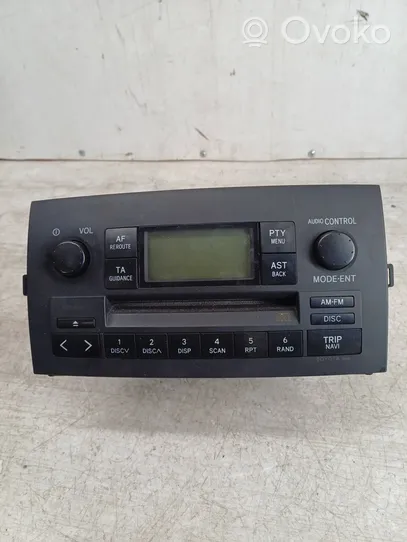 Toyota Corolla Verso E121 Radio/CD/DVD/GPS-pääyksikkö 8612013060