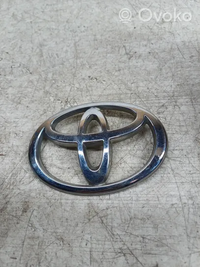 Toyota Corolla Verso E121 Mostrina con logo/emblema della casa automobilistica 
