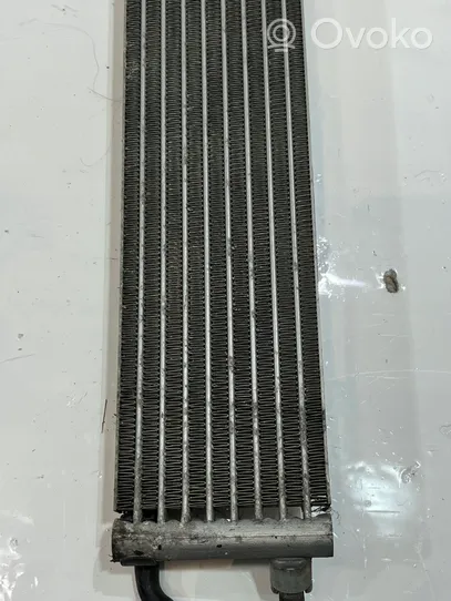 Porsche Cayenne (92A) Radiateur d'huile moteur 7P0317019