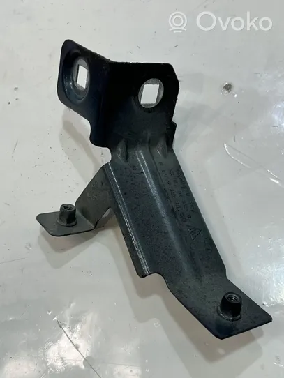 Porsche Cayenne (92A) Supporto di montaggio del parafango 7P5805603A