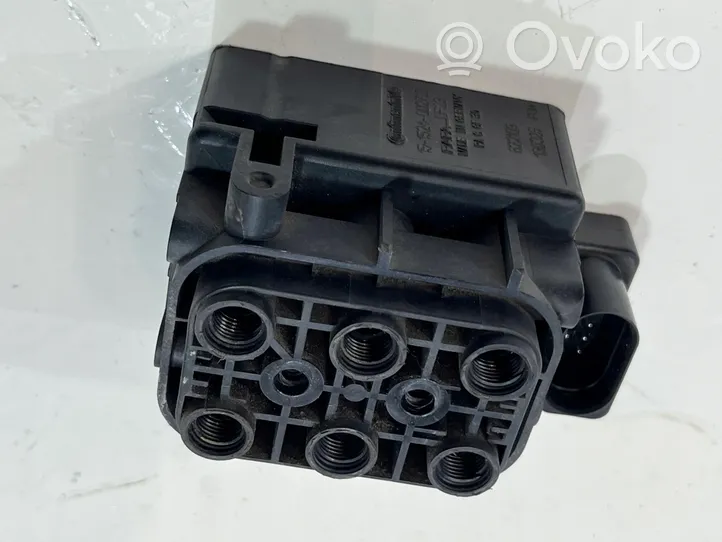 Porsche Cayenne (92A) Amortizatoriaus solenoidas 15-1524-00272