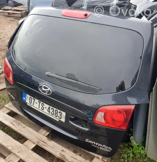 Hyundai Santa Fe Silniczek wycieraczek szyby przedniej / czołowej 