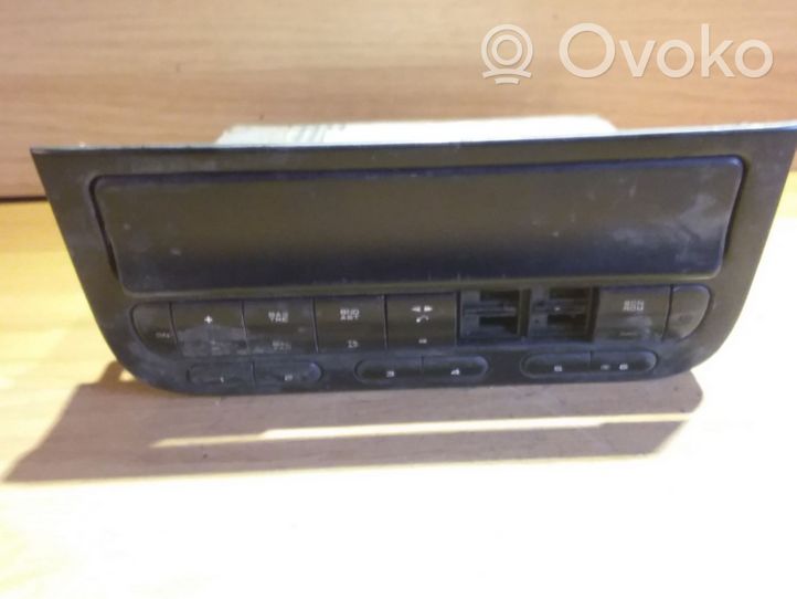 Audi A8 S8 D2 4D Unità principale autoradio/CD/DVD/GPS 22DC72256Z