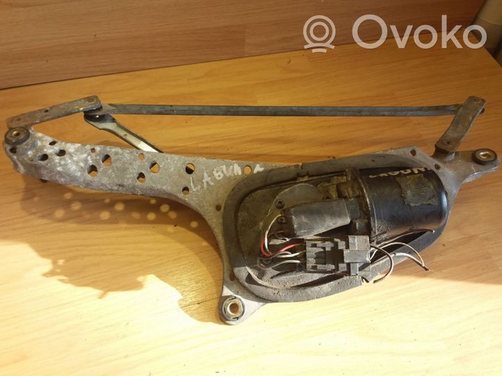 Renault Laguna II Front wiper linkage and motor 8200000525