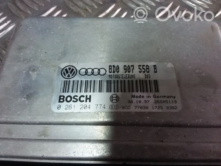 Audi A4 S4 B5 8D Variklio valdymo blokas 8D0907558B