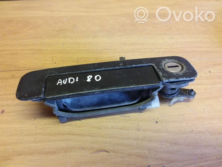 Audi 80 90 S2 B4 Rankena atidarymo išorinė 893837205A