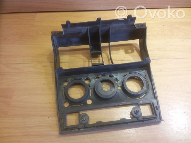 Opel Corsa B Console centrale, commande chauffage/clim 90386819