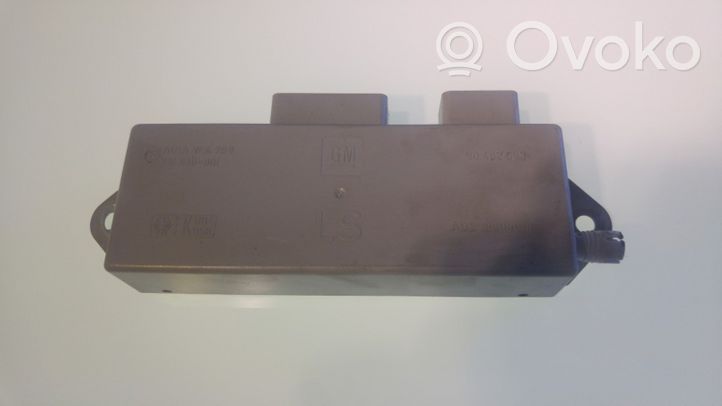 Opel Vectra B Aerial antenna amplifier 90462593