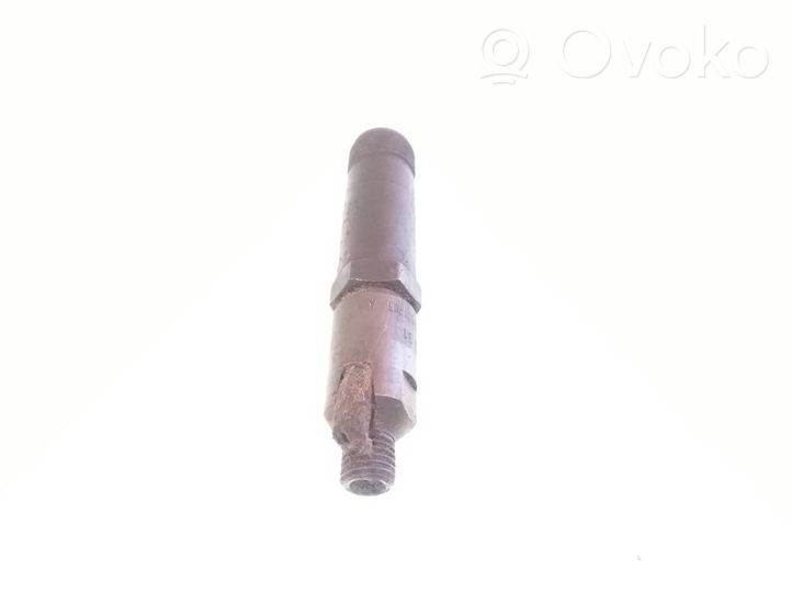 Mercedes-Benz C W202 Injecteur de carburant 0000101051