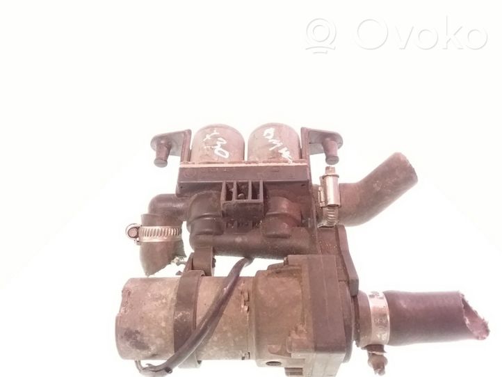 BMW 7 E38 Coolant heater control valve 1147412118