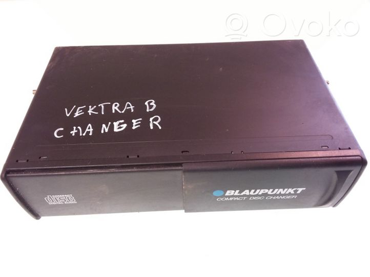 Opel Vectra B Changeur CD / DVD 90462566