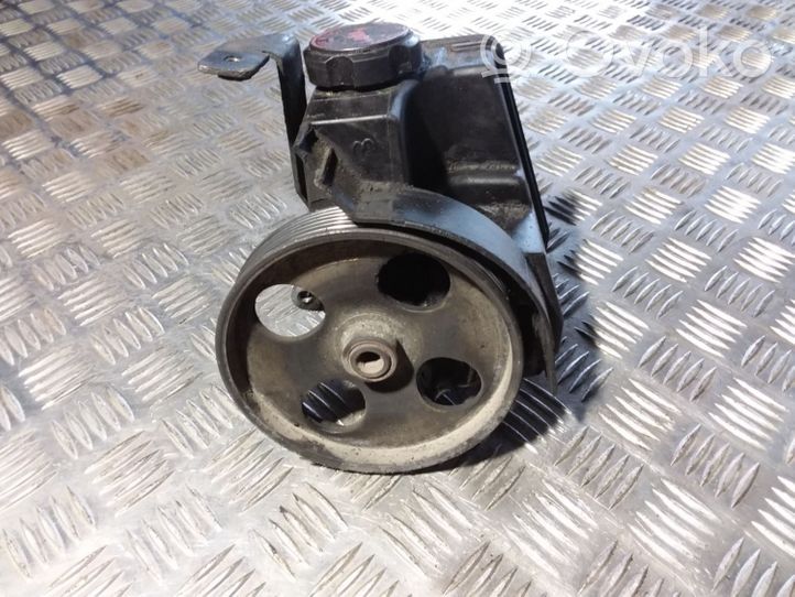 Citroen Xsara Picasso Pompe de direction assistée 9641267380