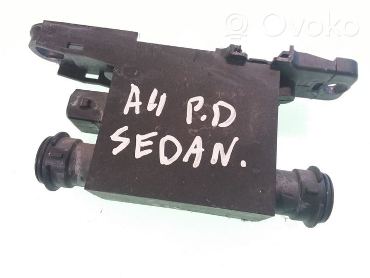 Audi A4 S4 B5 8D Centralina/modulo chiusura centralizzata portiere 4A0959981A