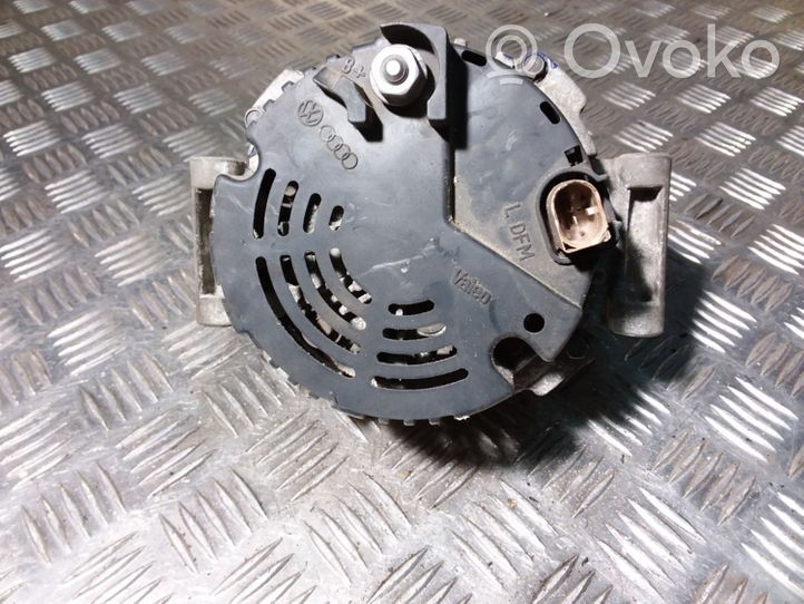 Audi A4 S4 B6 8E 8H Generatore/alternatore 06B903016S