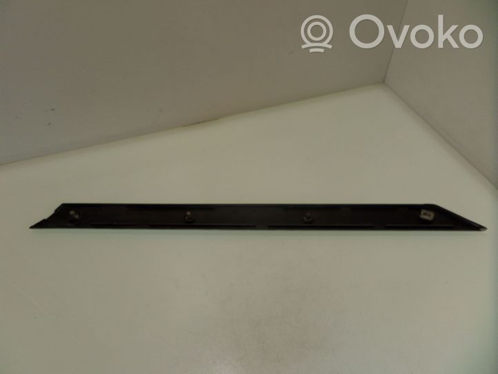 BMW 3 E46 Rivestimento del vano portaoggetti del cruscotto 8213996