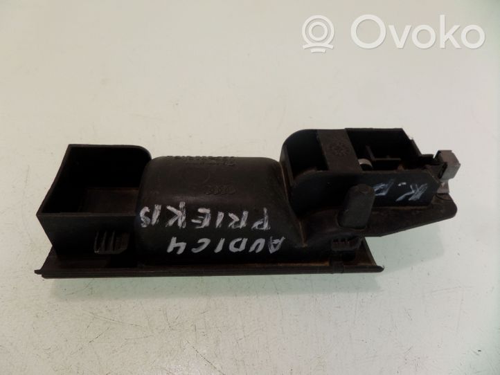 Audi 100 S4 C4 Rankenėlė atidarymo vidinė 4A0837019B