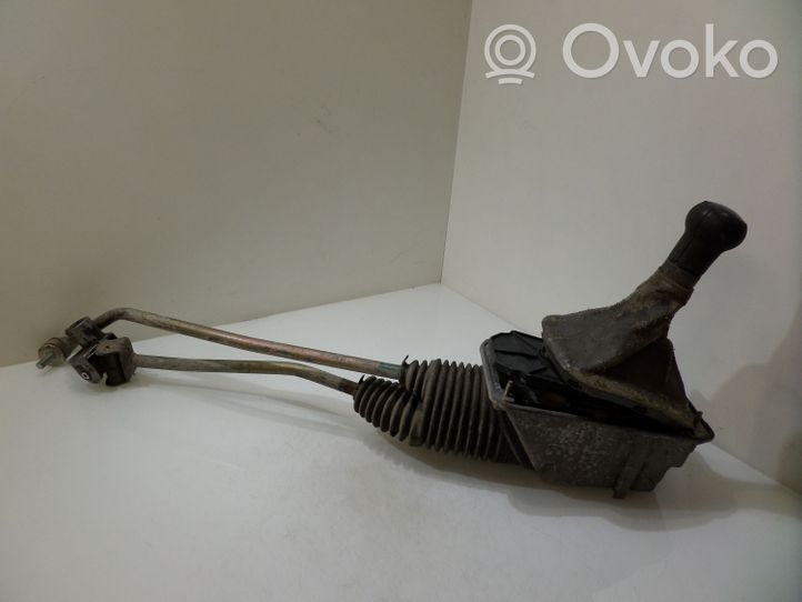 Volkswagen PASSAT B5 Palanca/selector de cambios (interno) 8D0711406A